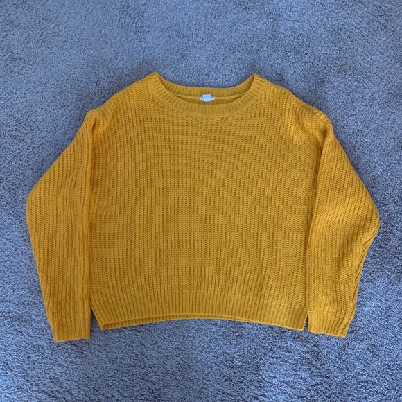 Garage Sweater - Picture 1 of 1